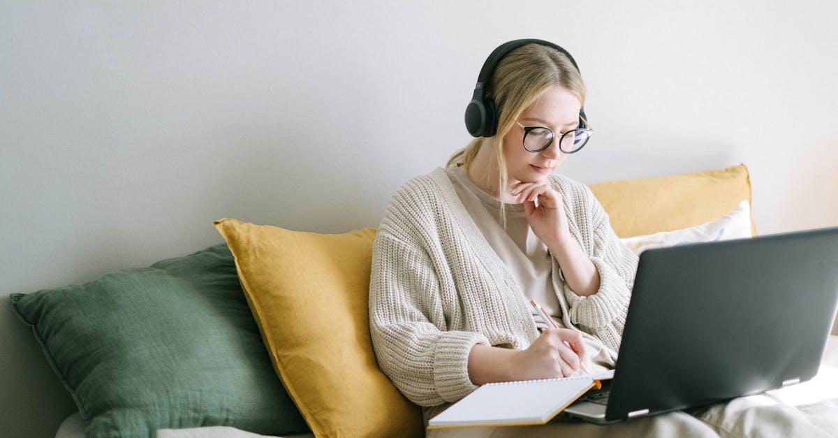 How to Create and Sell Digital Products